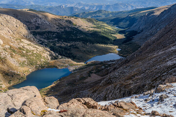 Naklejka na ściany i meble Chicago Lakes overlook in the Mount Evans/Mount Blue Sky Wilderness in Colorado on a sunny fall/winter day