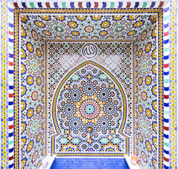 detail of a mosaic of a moroccan well