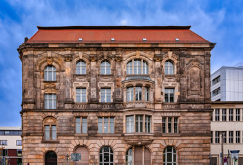 Neues Rathaus und Ordnungsamt Magdeburg - obrazy, fototapety, plakaty