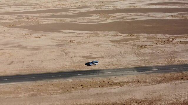 DUNE 45 NAMIB SAFARI DESERT CAR BY DRONE