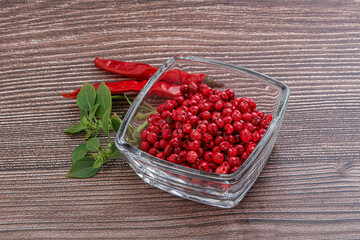 Red pepper seeds in the bowl