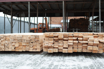 Woodworking, lumber, unloading, board, rail, beam