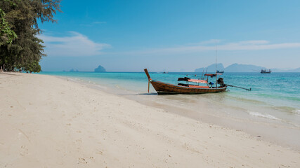 Fototapeta na wymiar view at the beach of Koh Kradan island in Thailand