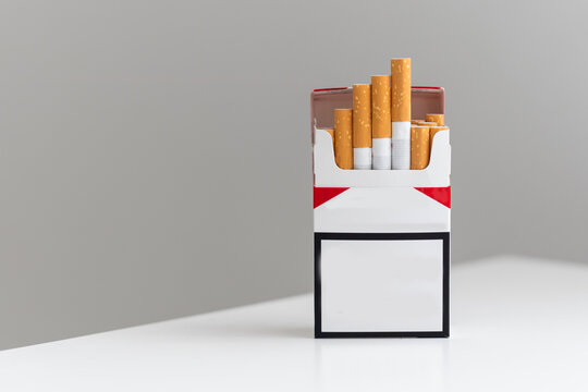 Unbranded cigarette pack with empty background