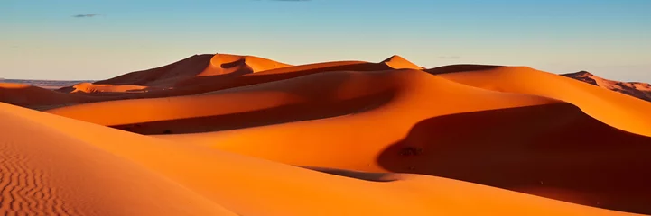 Foto op Plexiglas Warm oranje Sand dunes in the Sahara Desert, Merzouga, Morocco