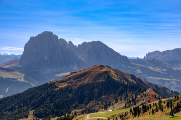 Blick von der Seceda auf Langkofel und Plattkofel, Gröden, Südtirol