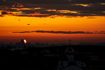 Fototapeta na wymiar sunset over city sky, nature background