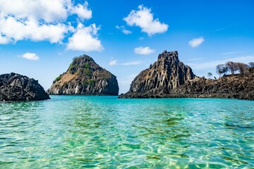 Morro dois irmãos, Fernando de noronha, Brasil