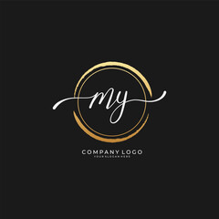 Obraz premium Handwritten MY letter logo. Simple signature vector