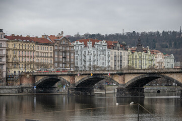 In der schönen Stadt Prag. 