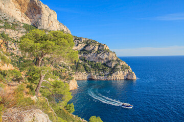 Promenade en bateau dans les calanques, Marseille