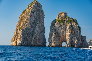Naklejka premium rock and sea