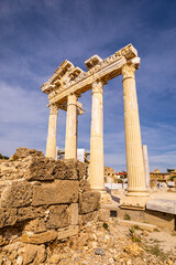 Entdeckungsdurch durch die antike Stadt Side an der T&uuml;rkischen Rivera - T&uuml;rkei