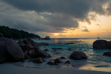 Fototapeta na wymiar Seychelles - Sunset over Anse Lazio beach
