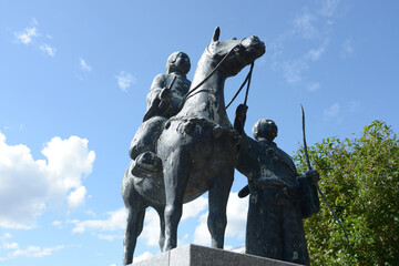Obraz premium 太子道 白山神社の黒駒像 奈良県磯城郡三宅町