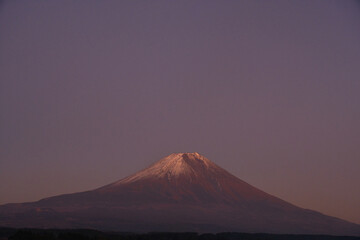 富士山のふもとのキャンプ場から望む富士山