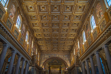 Fototapeta na wymiar interior of basilica
