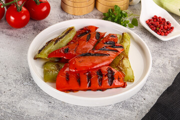 Grilled Bell Pepper - green and red