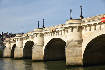 Obraz premium Le pont Neuf à Paris. France