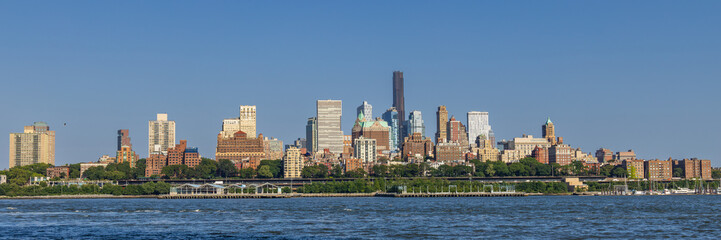 Fototapeta na wymiar Panoramic view of the skyline of Brooklyn Heights, New York City, USA