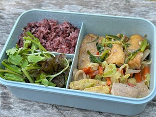 Stir-fried fish with celery and vegetables and brown rice dishes