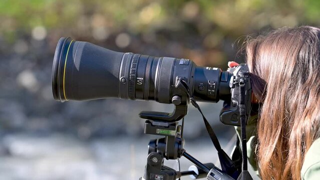 FIUME IN PIENA FILM IN 8K TROUPE FULL FRAME 