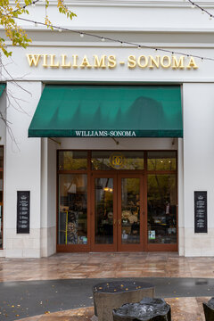 Lynnwood WA USA Oct 4 2023: Williams-Sonoma store front at Alderwood Mall