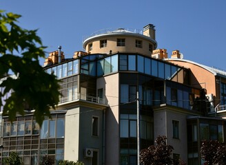 Scenic view of a modern layered architecture with a circular rooftop