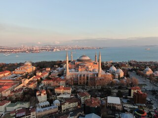 Fototapeta na wymiar Hagia Sophia Grand Mosque (Ayasofya Camii), Istanbul, Turkey. aerial view of hagia sophia mosque