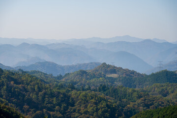 Naklejka premium 岡山県新見市のとても美しい秋の山の風景
