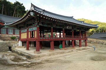 Fototapeta premium Temple of Hwanseongsa, South korea