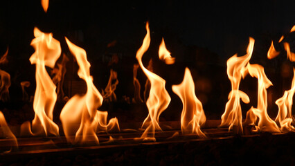 Naklejka premium Captivating restaurant fireplace at night