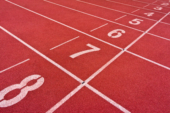 starting line with numbers of track and field sports © Manz Russali