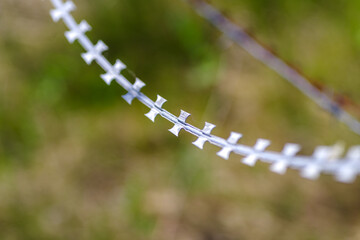 razor blade barbed wire