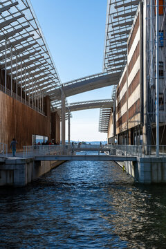 Oslo, Norway: Modern architecture in district Aker Brygge