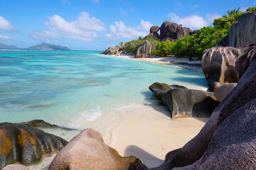 Seychelles beautiful beach - 673165970