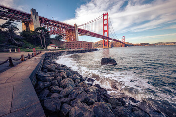 golden gate bridge