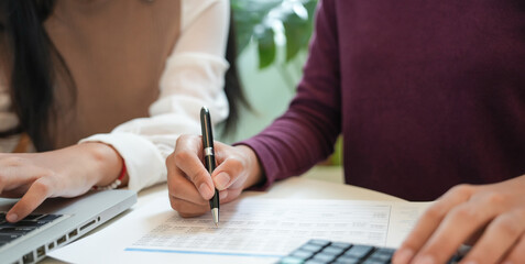 Business People brainstorming Meeting Design Ideas to share idea professional investor start up project business brainstorming planning in office