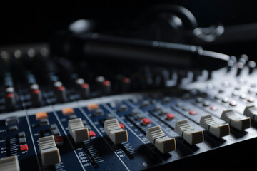 Microphone with audio mixer in the control room audio system. - obrazy, fototapety, plakaty