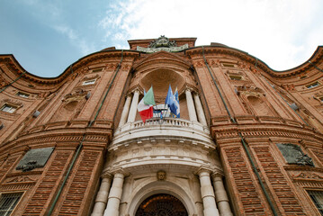 Obraz premium Palazzo Carignano, birthplace of Carlo Alberto, V. Emanuele II and meeting place of first Italian Parliament, Turin, Piedmont, Italy, Europe 