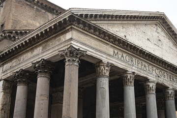 detail of the pantheon in Rome
