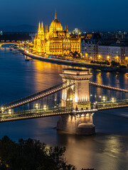 Fototapeta na wymiar Budapest night view over the Danube