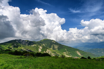 Monte Ventasso a Primavera