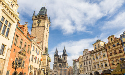 Fototapeta na wymiar La place de la Vieille-Ville (en tchèque Staroměstské náměstí ), à Prague (République tchèque), est située au cœur du centre historique de la capitale tchèque. 