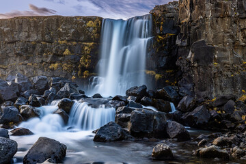 Thingvellir Nationalpark + Wasserfall Oxararfoss  Island - obrazy, fototapety, plakaty