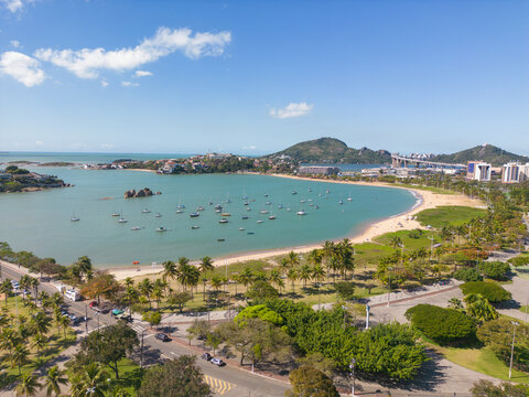 Aerial view of Praia do Canto in Vit&oacute;ria, Espirito Santo, Brazil