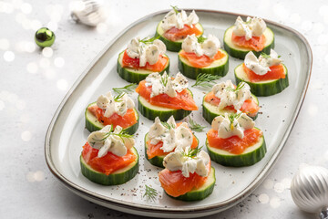 smoked salmon cucumber bites