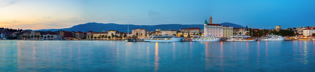 Fototapeta na wymiar Cityscape panorama of Split at blue hour in Croatia