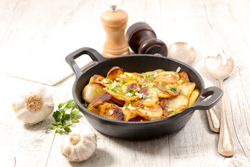 grilled potatoes slices with herbs