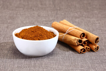 Dalchini(Cinnamon)